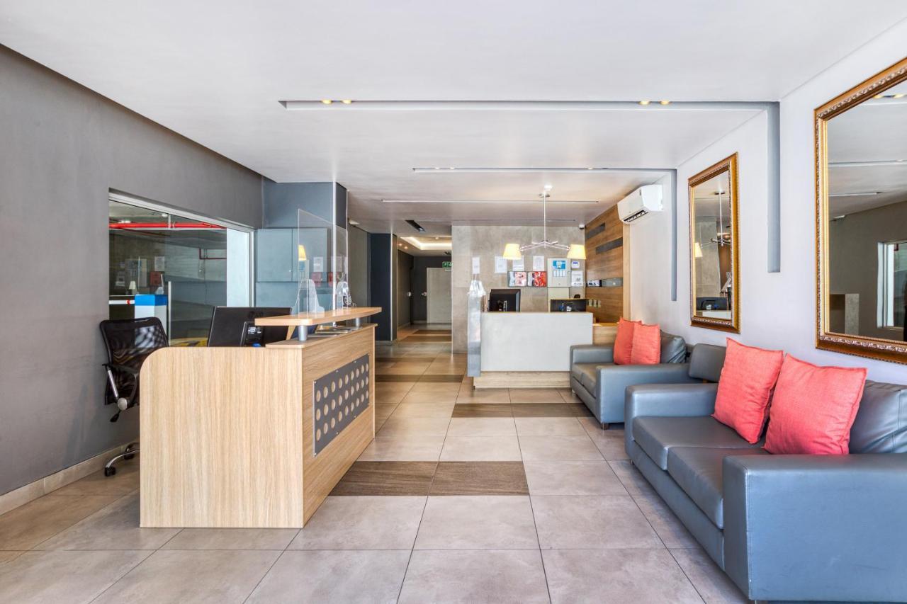 Backup-Powered Classic Luxury Apartment Cape Town Exterior photo